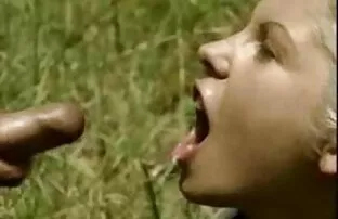 XXX Cecilia bilas ձեր էրոտիկ սեքս ֆիլմեր shitty շուն